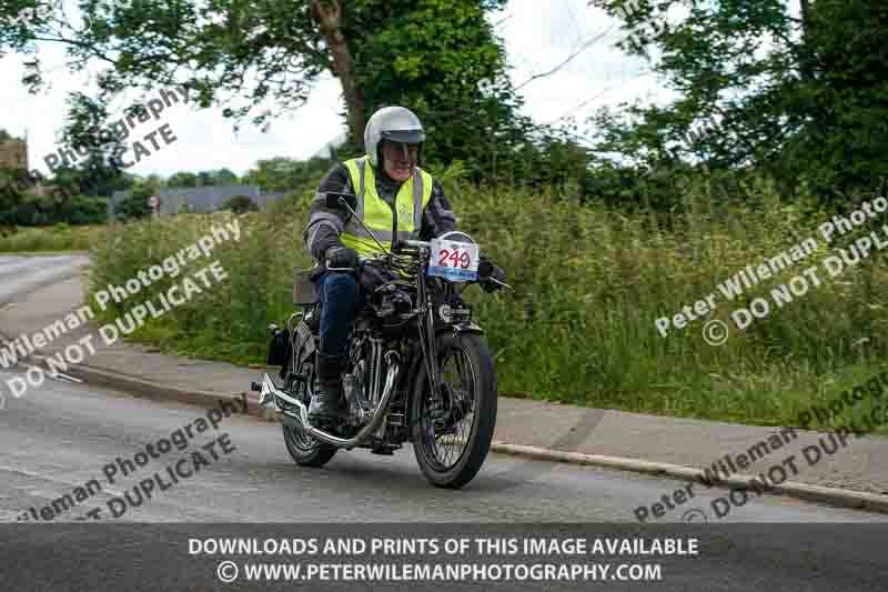 Vintage motorcycle club;eventdigitalimages;no limits trackdays;peter wileman photography;vintage motocycles;vmcc banbury run photographs